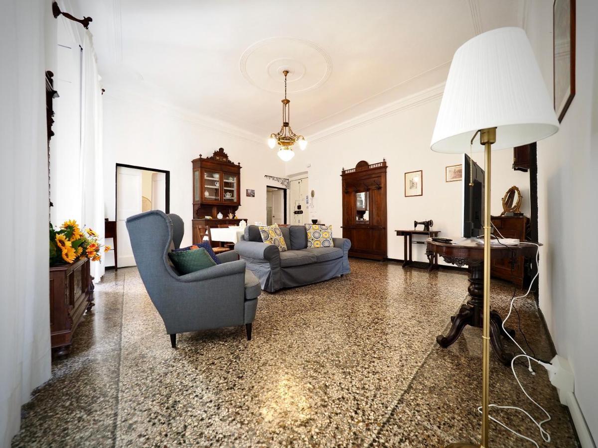 Ferienwohnung Dimora Sarzano Acquario - Genovabnb It Exterior foto